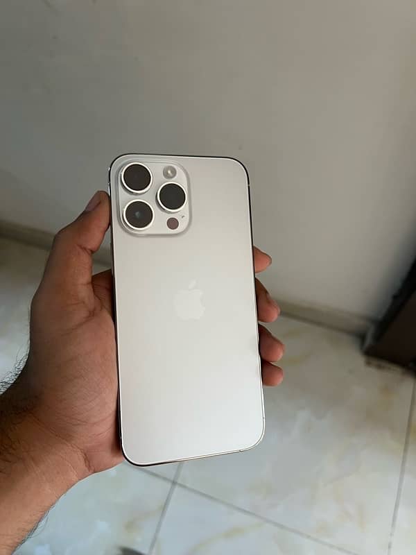 iPhone 14 pro 256gb pta approved 1