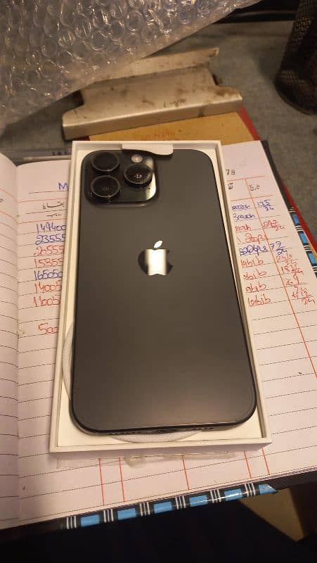 iphone 15 pro max 256gb LLA 1