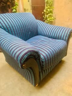 6 Seater sofa set good condition