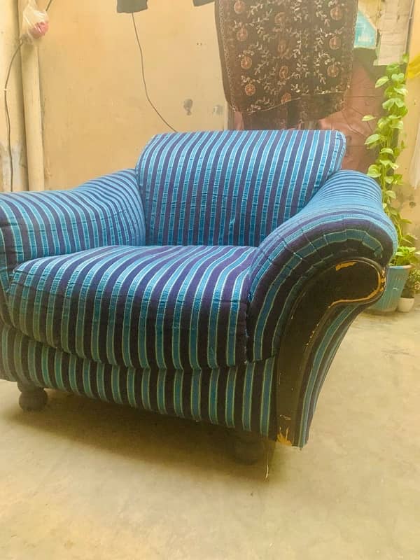 6 Seater sofa set good condition 2