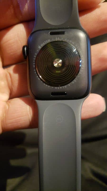 Apple watch SE 2nd gen non active with complete box 2