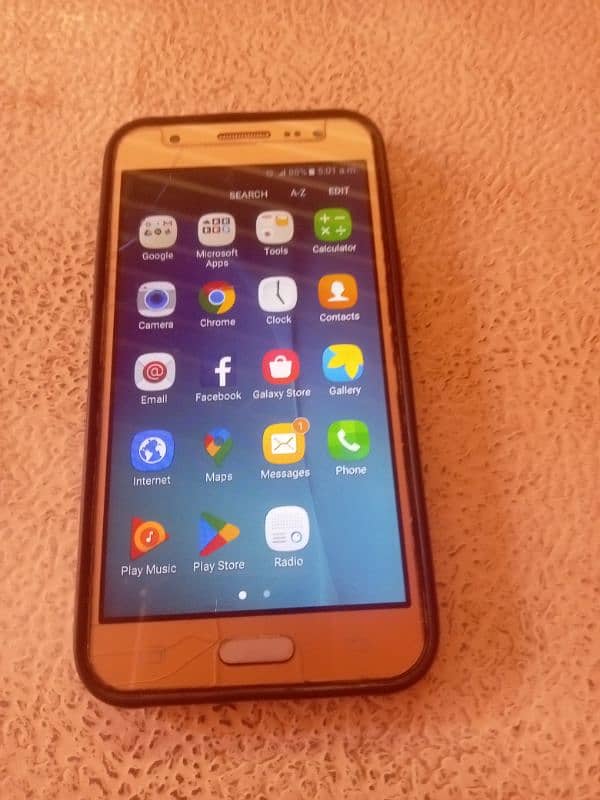 Samsung j galaxy   j 5 8