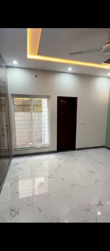 Brand NEW 5 Marla House For sale in C block with prime location in bahria orchard lahore 11