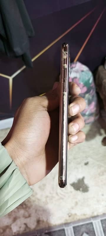 iphone 11 pro max 255 gb PTA approved 3