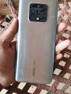 camon 16