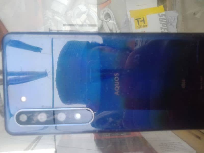 Aquos R5 5G 256 GB NON PTA 1