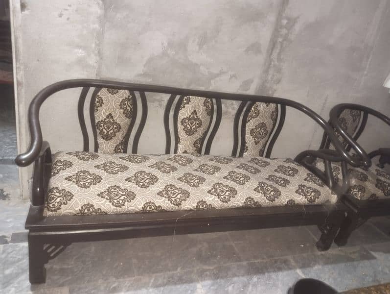 5 seater sofa new condition no Damage 0