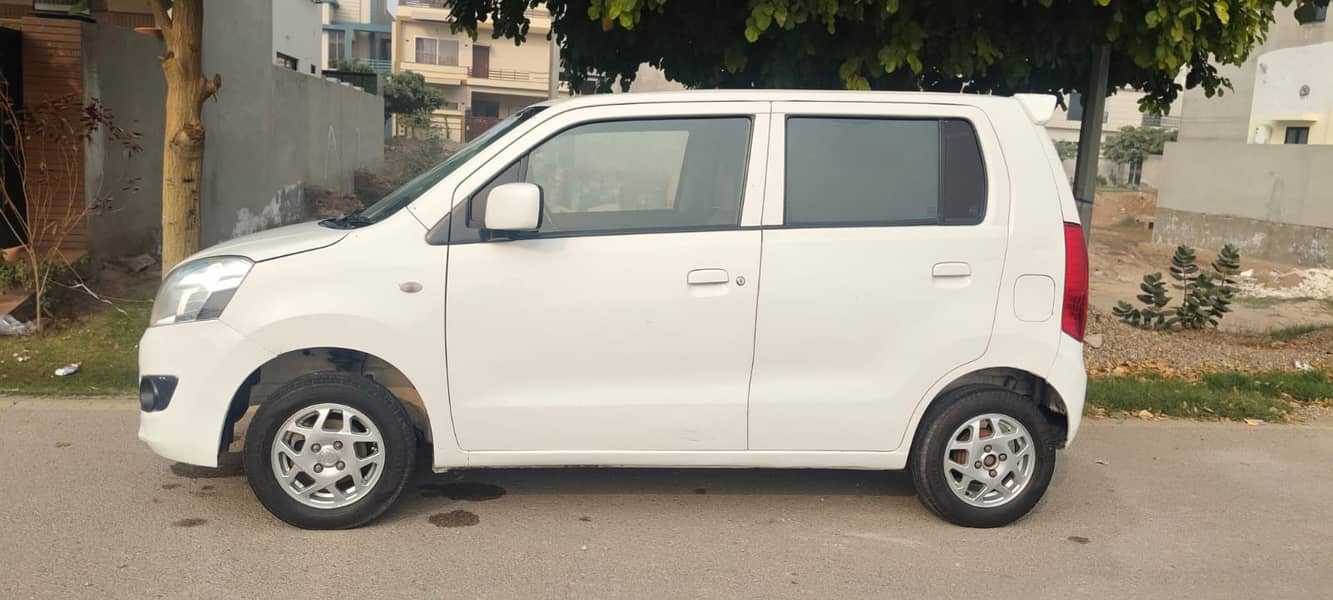 Suzuki Wagon R 2018 4