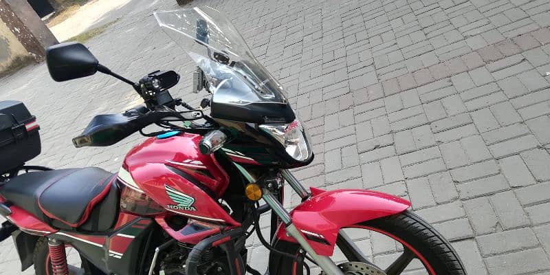 Tour ready honda CB 150 highly maintained 1