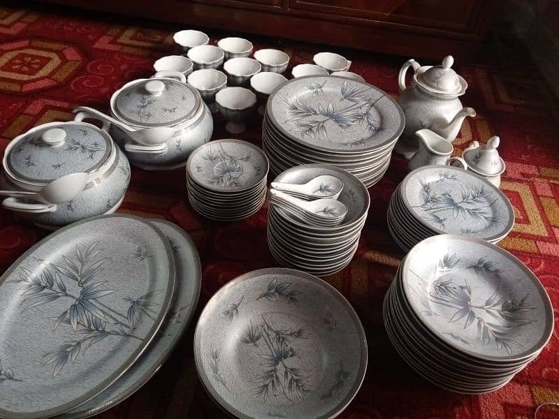 90 pieces dinner set 3