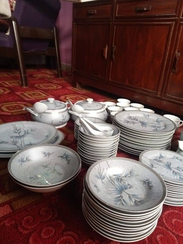 90 pieces dinner set 8