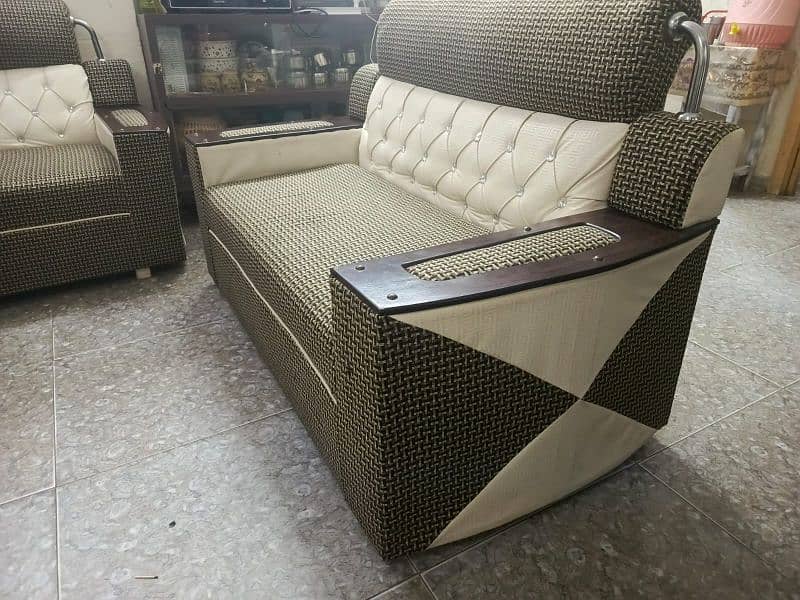 sofa for sale 0