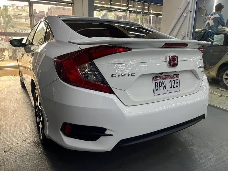 Honda Civic 2019 UG TOP OF THE LINE 5