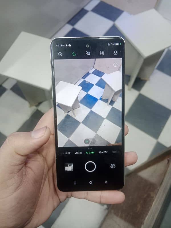 infinix smart 8  4gb  64gb phone for sale 9