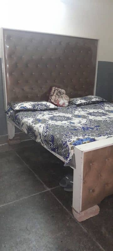 Double bed With Matriss 1