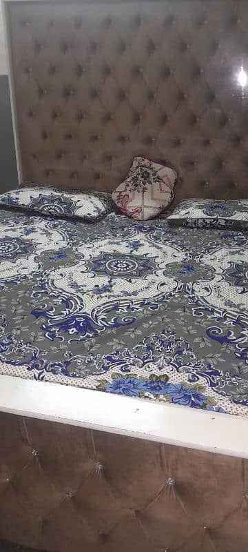 Double bed With Matriss 2