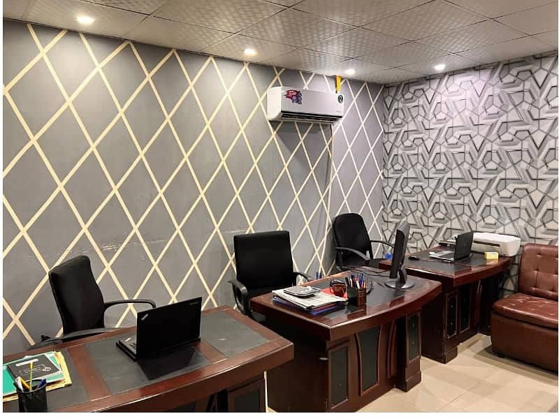 Area 330 Square Feet Office Available For Sale Real Pictures In Main Boulevard Road Gulberg 3 Lahore 2