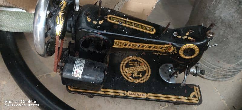 diakin sewing machine for sell 1