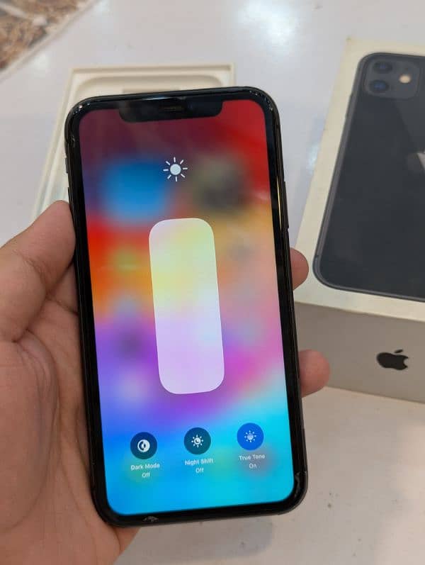 iPhone 11 64Gb PTA Approved 6