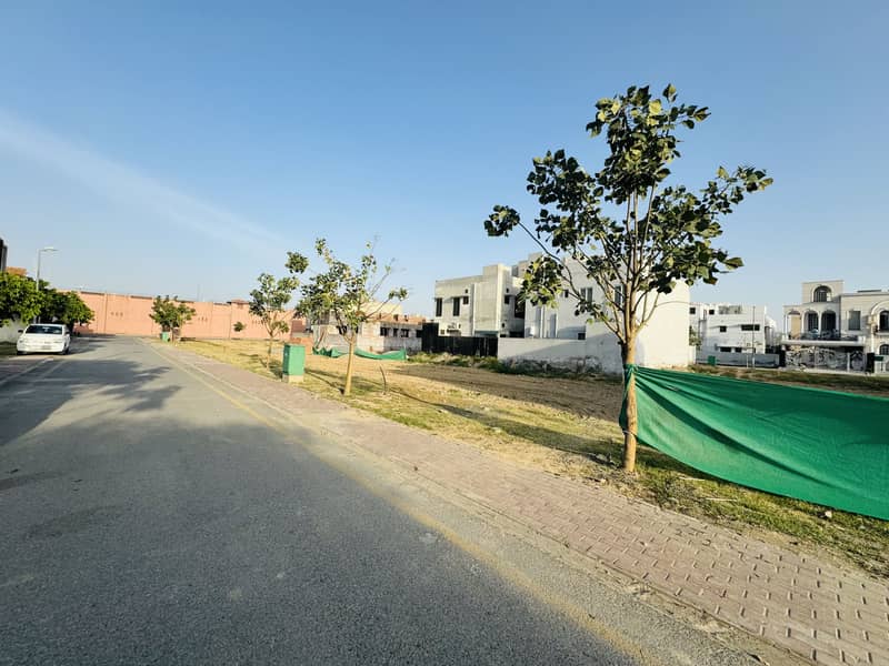 10 Marla Residential Plot For Sale In Nishter Block Bahria Town Lahore 2