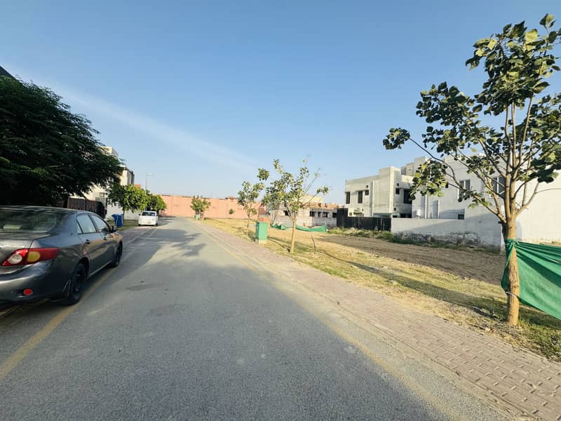 10 Marla Residential Plot For Sale In Nishter Block Bahria Town Lahore 4