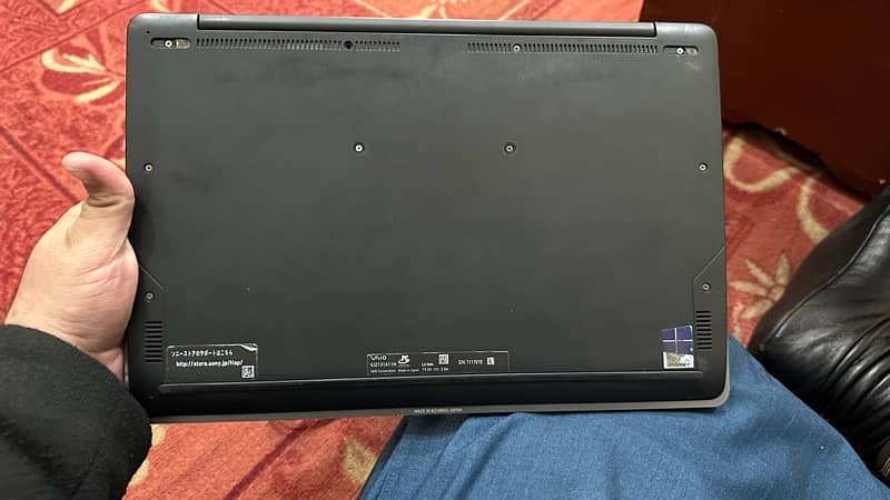 Sony (vaio) with iris Graphic card 15