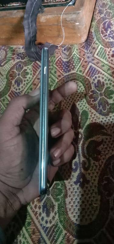 vivo s1 good condition 4/128 A TO Z Ok 03054007644 2