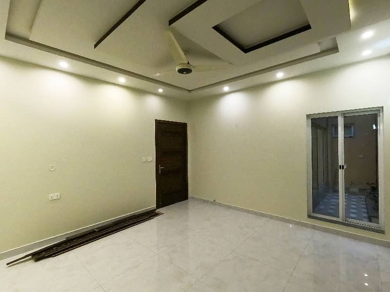 House For Sale In Lahore 0