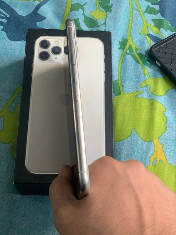 iphone 11 pro max 512gb pta approved 2