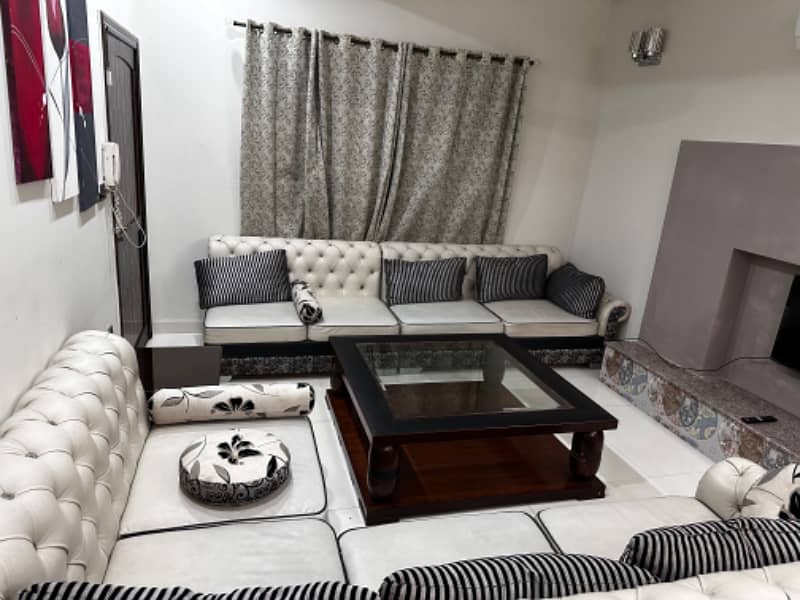 9 Marla Luxury Fully Furnished Lower Portion For Rent 2