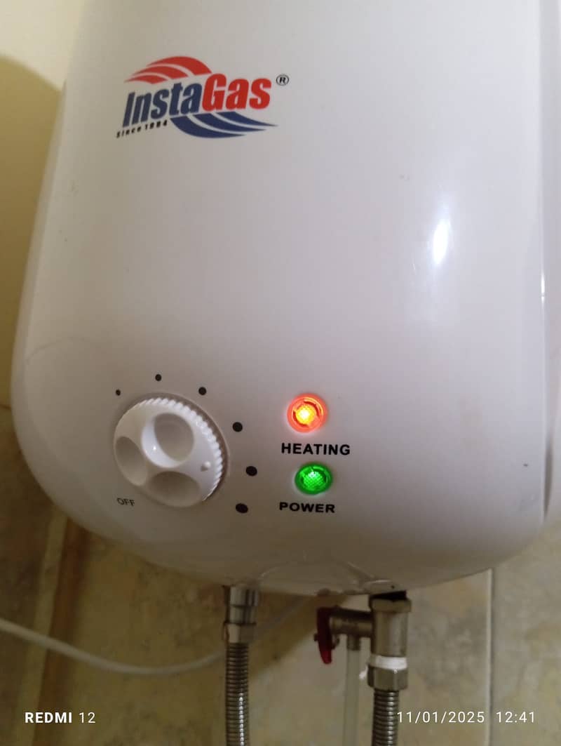 Isntagas Electric Geyser (15 Litre) 0