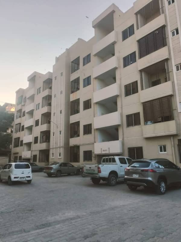 Brand New Project Kings Classic 3 Beds DD 1st Floor West Open In Gulistan e Jauhar 10