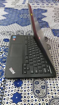 Lenovo laptop ThinkPad Lenovo Chromebook iPad tablet jc chrome book