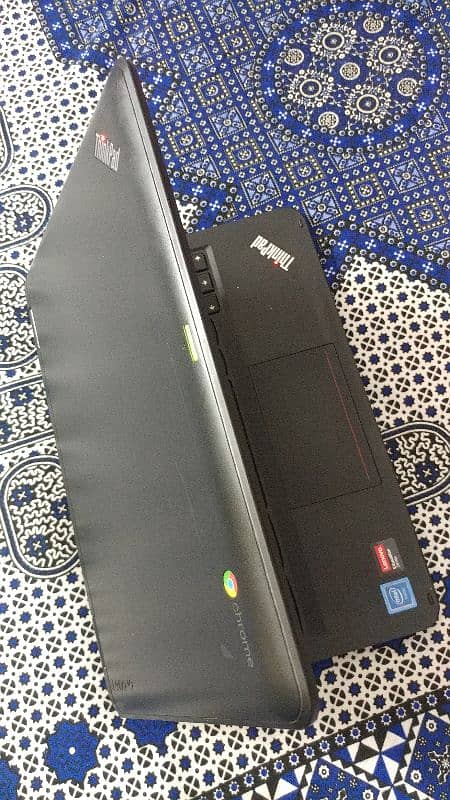 Lenovo laptop ThinkPad Lenovo Chromebook iPad tablet jc chrome book 4