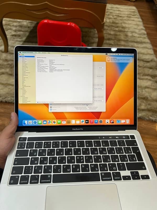 macbook m2 2022 model 1