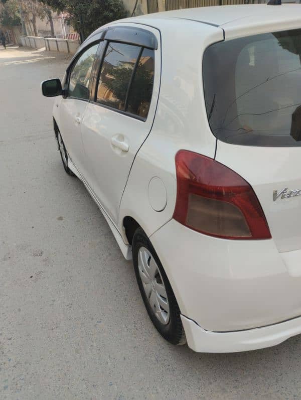 Toyota Vitz 2006 7