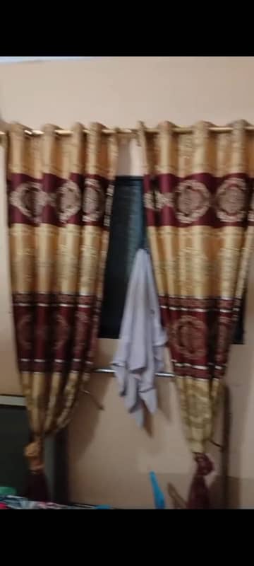 3 ROOMS EXCELLENT RENTAL OPPORTUNITY IN LIAQUATABAD BLOCK 5! 6