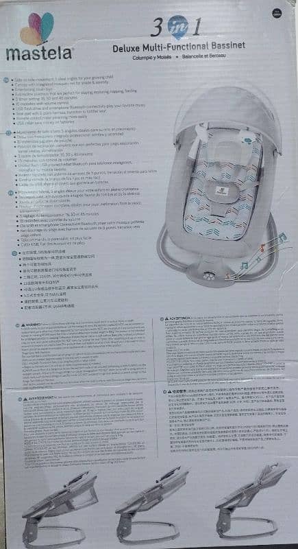 Mastela 3 in 1 Deluxe Multi-functional Bassinet 2