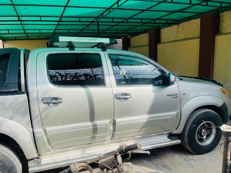 Toyota Hilux 2006,vigo, imported England/ japan 6