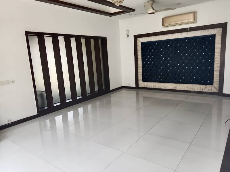 1 Kanal Beautiful New Design Upper Portion For Rent in DHA Phase 3, Block W, Lahore Cantt. 8