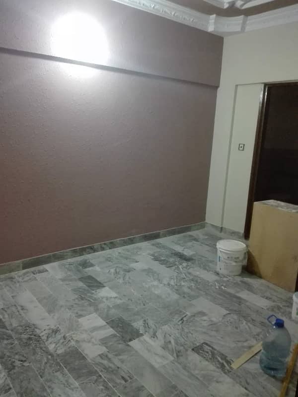 three bed dd leased apartment for sale in johar 6