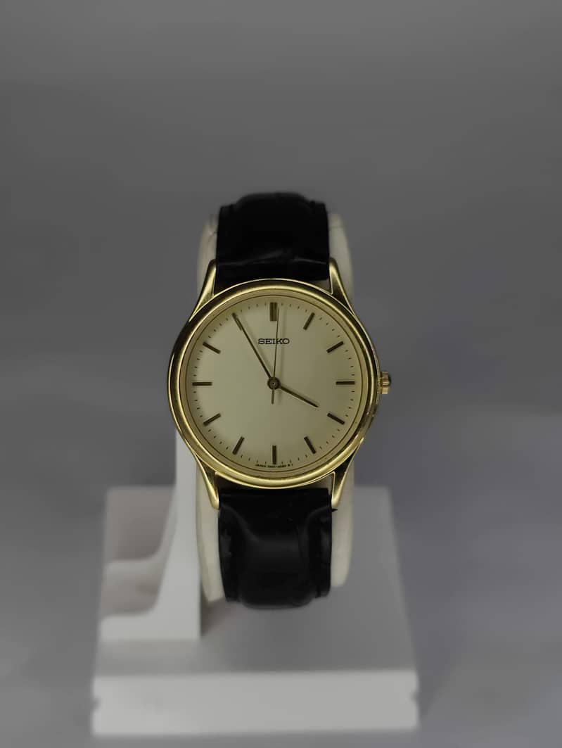 Seiko Golden Dial Watch 3