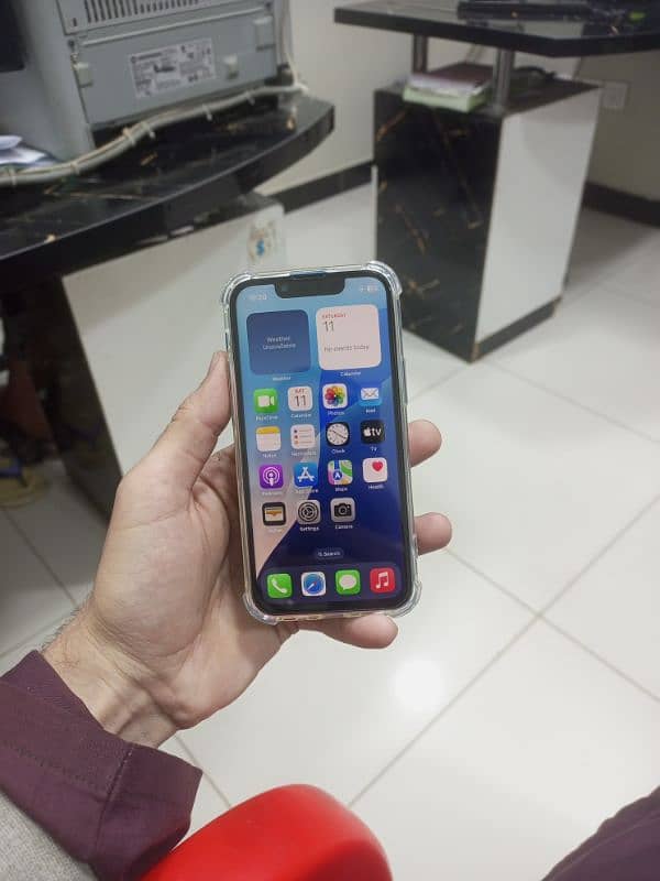 iphone 13 Mini 0