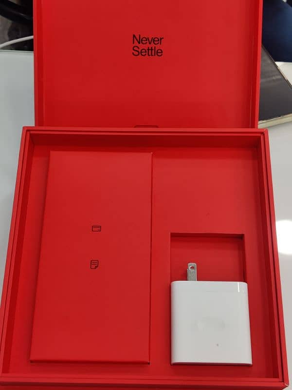 OnePlus Open 16/512 Dual sim Non PTA box pack VIP PRICE 2