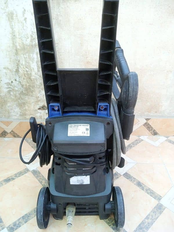 Hyundai pressure washer 3