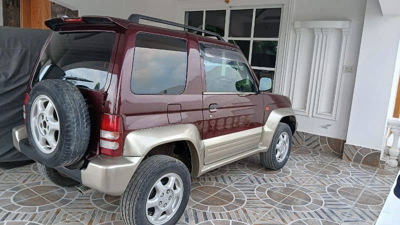 Mitsubishi Junior Pajero 1996 4