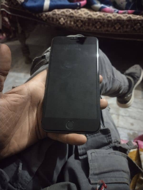 iphone 8plus condition very good  baypass 0