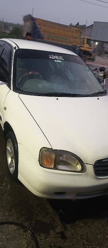 Suzuki Baleno 2003 10