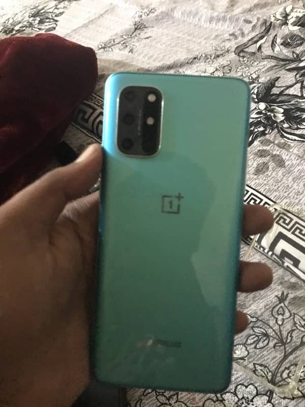 one plus 8T 2