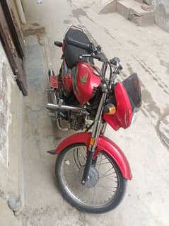 Honda 70 Dreem fresh pec all ok all parts are original and fresh